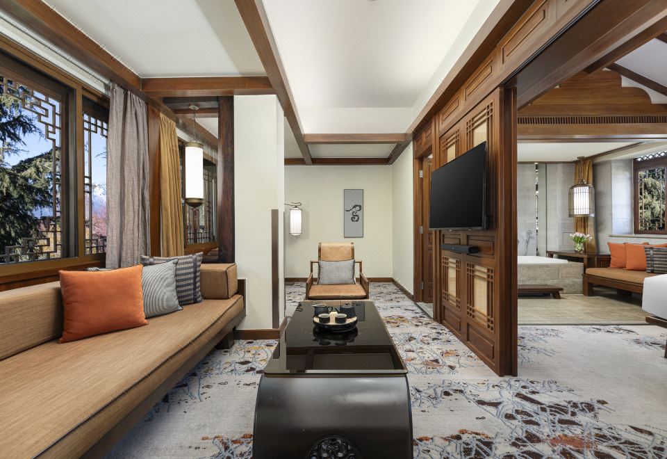 InterContinental Lijiang Ancient Town Resort1 King Bed Junior Suite