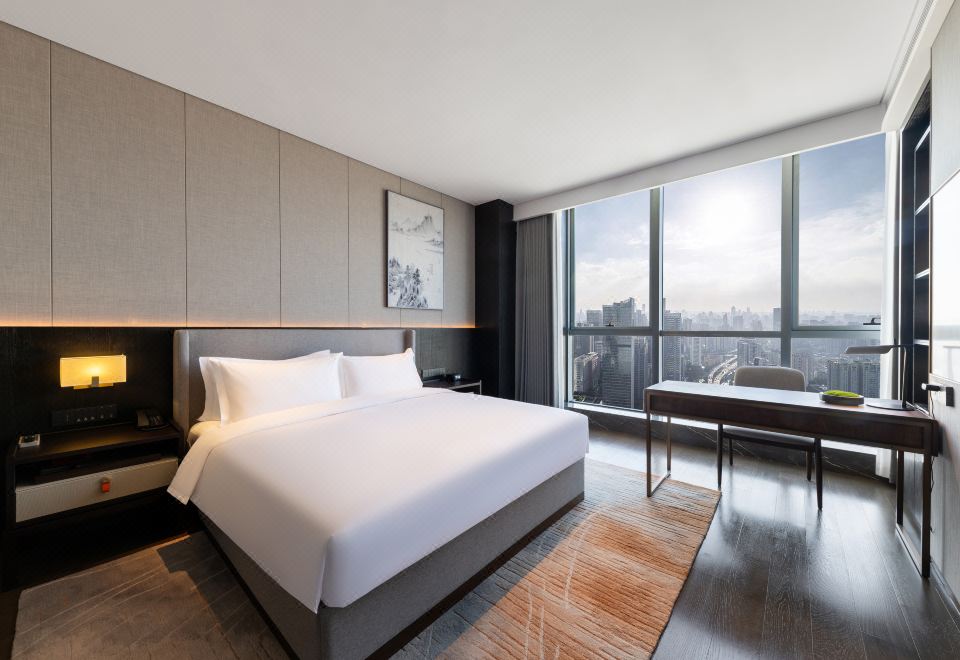Executive Queen Room