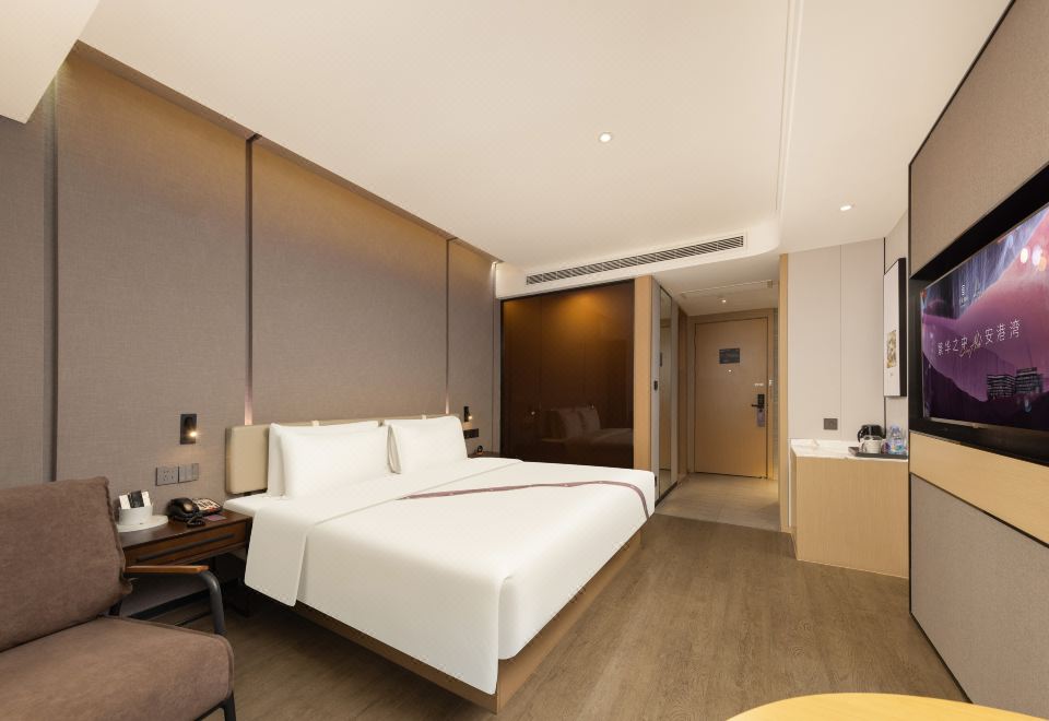 心悦高级大床房（舒睡床品+手机投屏+记忆枕）