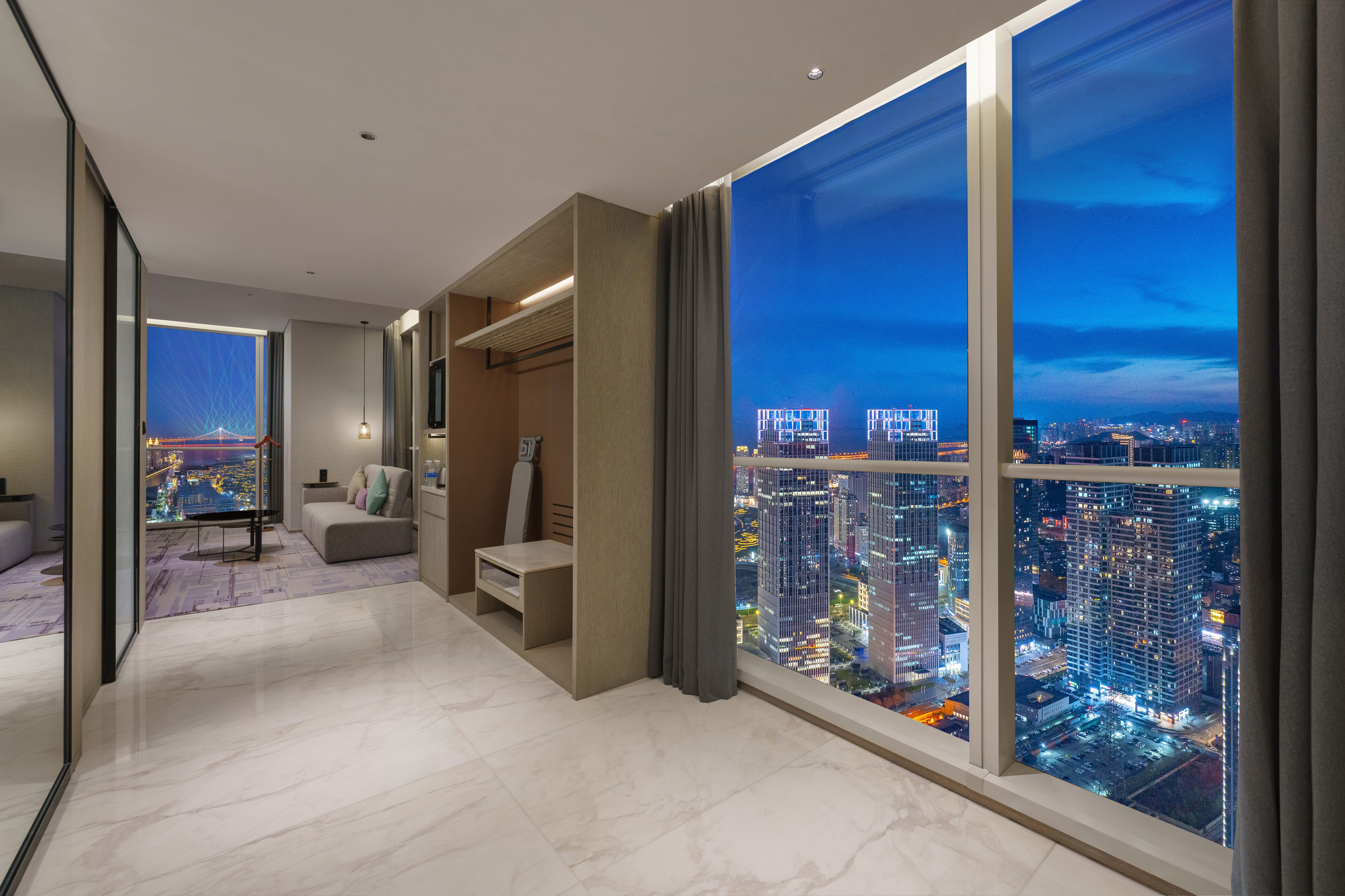 景观套房（饱览海景+投屏电视+智能马桶）