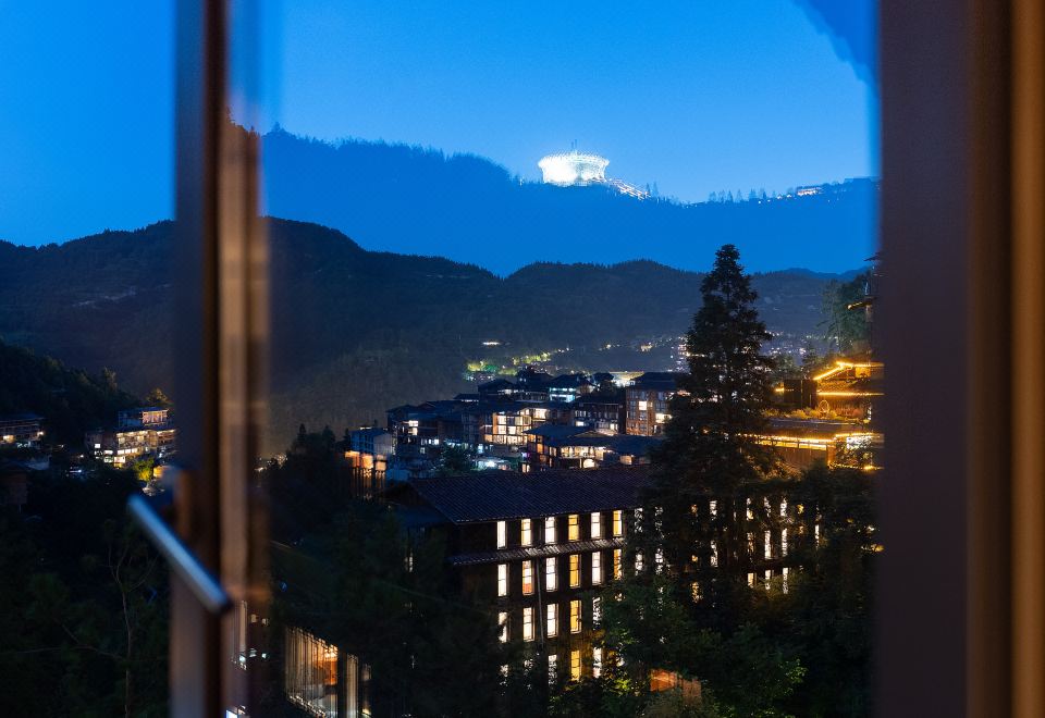 木瑾.观景大床套房-零压床垫︱智能客控︱极米投屏