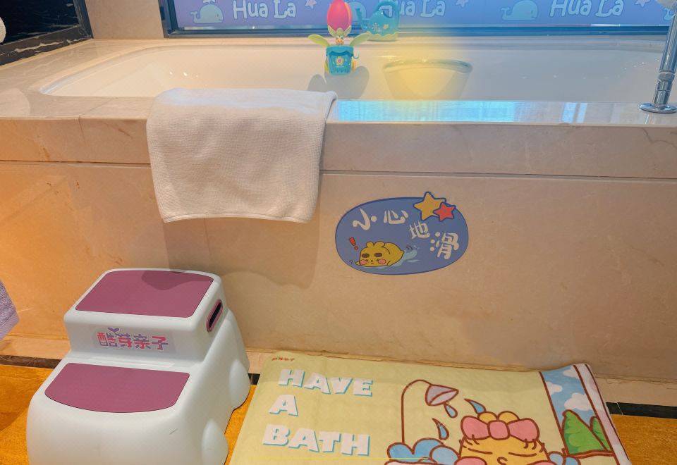 酷芽Hape小小美食家豪華雙床房