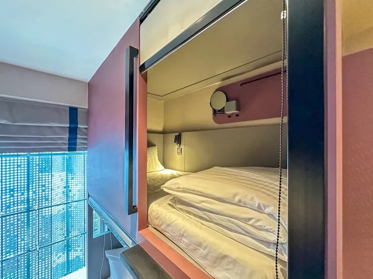 HER Space Dorm - Upper ( Female Only)