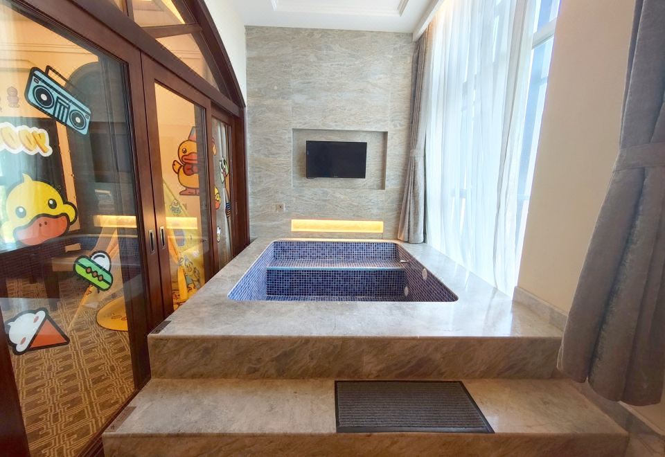 Baihualin Hot Spring Valley HotelHot Spring Themed Room (Double Bed)