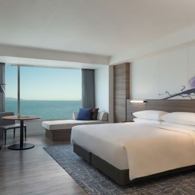 甄選溫泉客房，1特大床，帶梳化床 琵琶湖萬豪飯店優惠