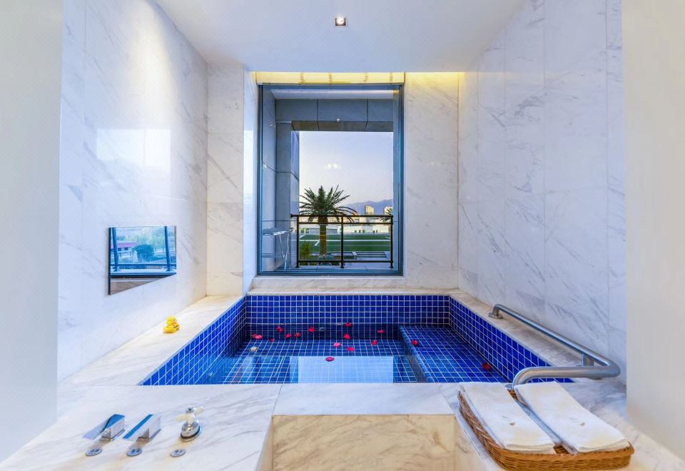 純享私湯溫泉房