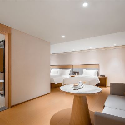 家庭房（金可兒床墊＋65寸可投屏電視＋超長沙發） 全季飯店（重慶觀音橋步行街店）優惠
