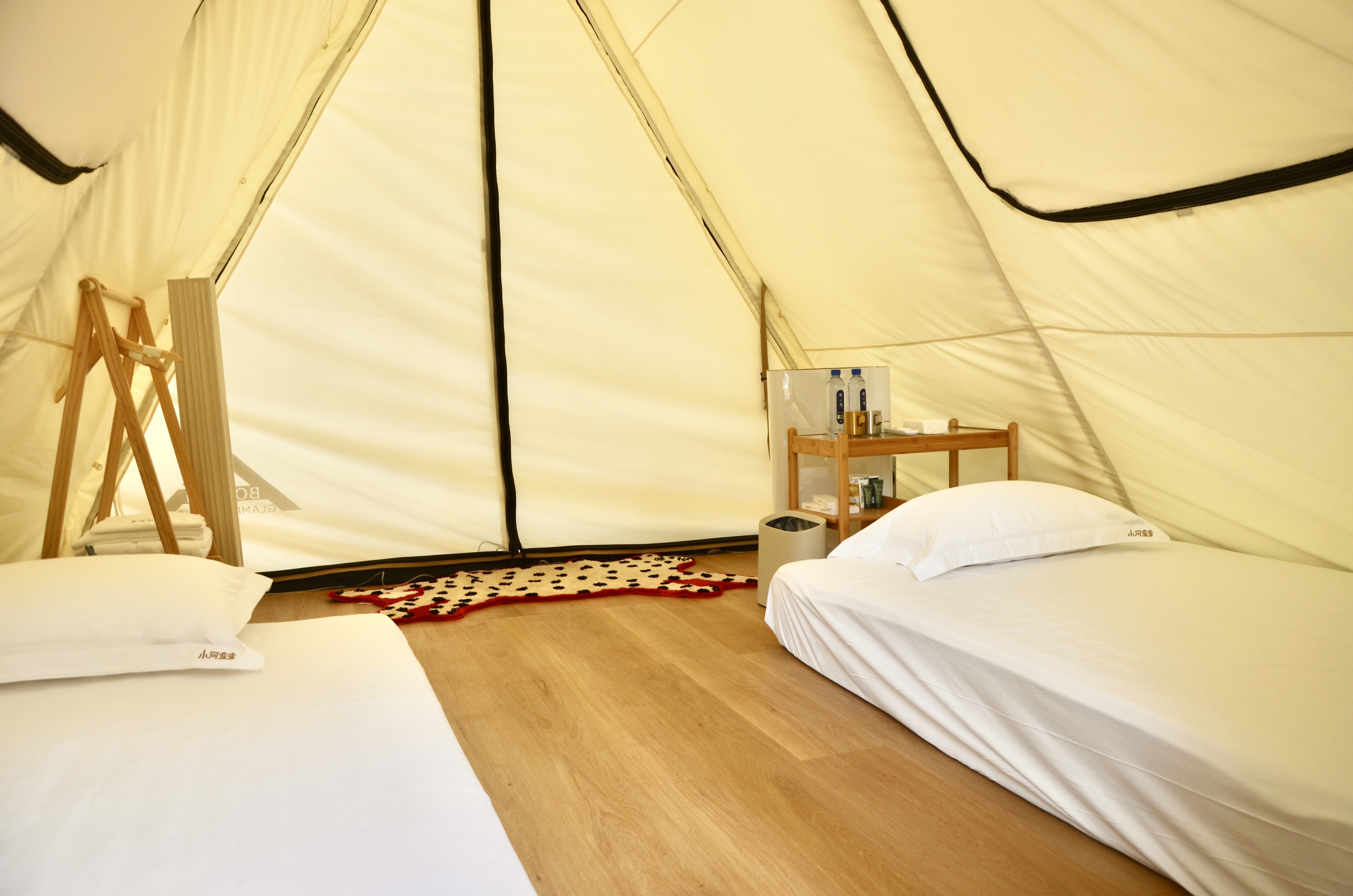 溪流河畔·小A野奢帐篷房（独立小阳台+零压床垫+溪流景观）