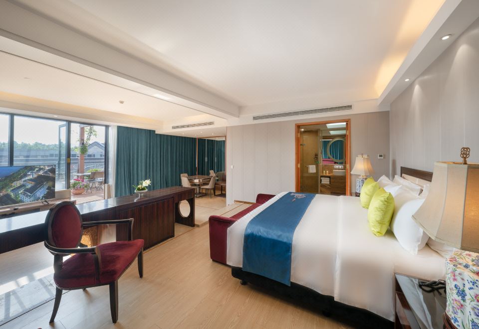 西湖露台家庭套房