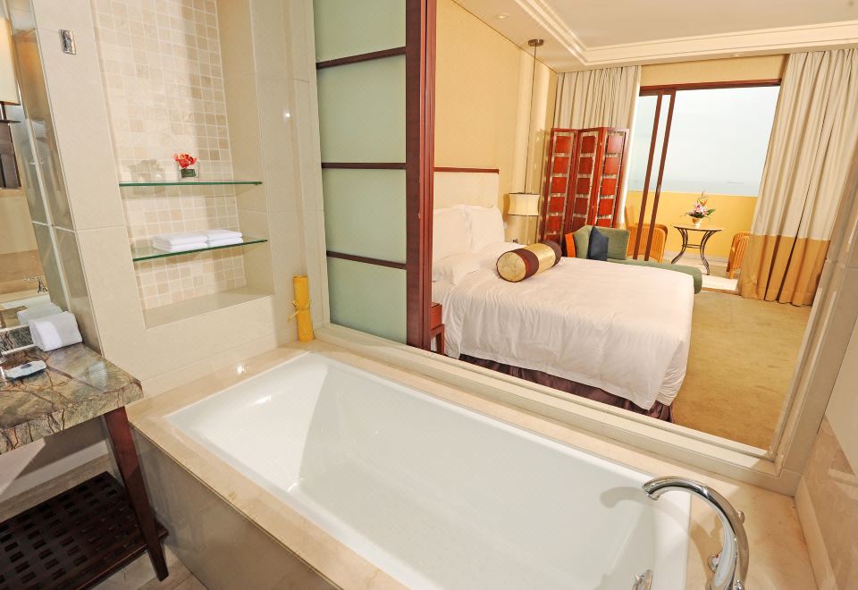 天王星海景大床套房