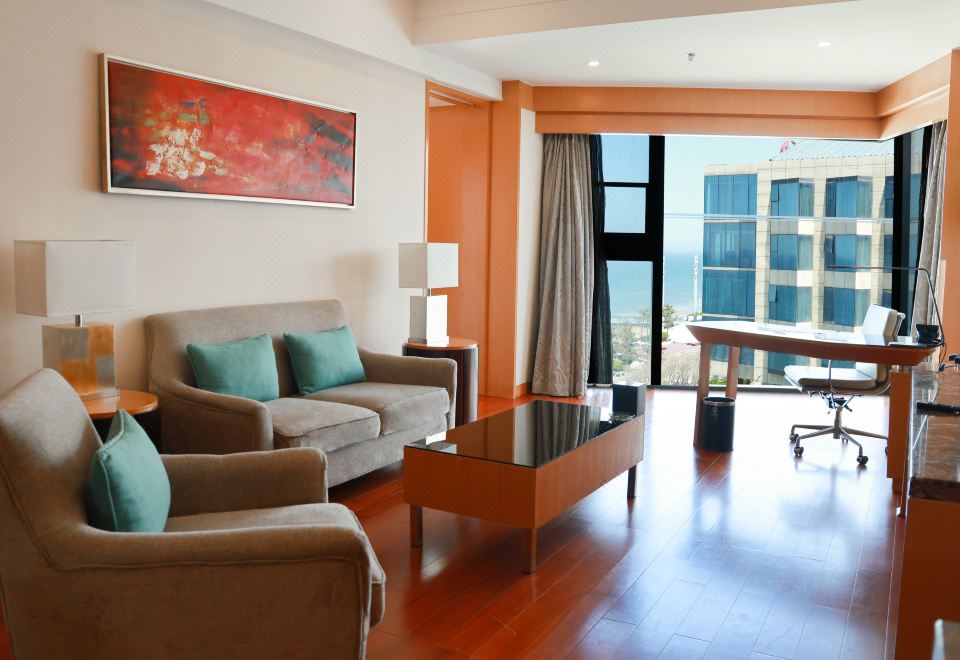 高级海景家庭套房