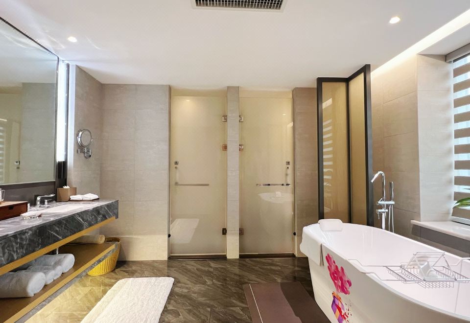 情侣主题大床房