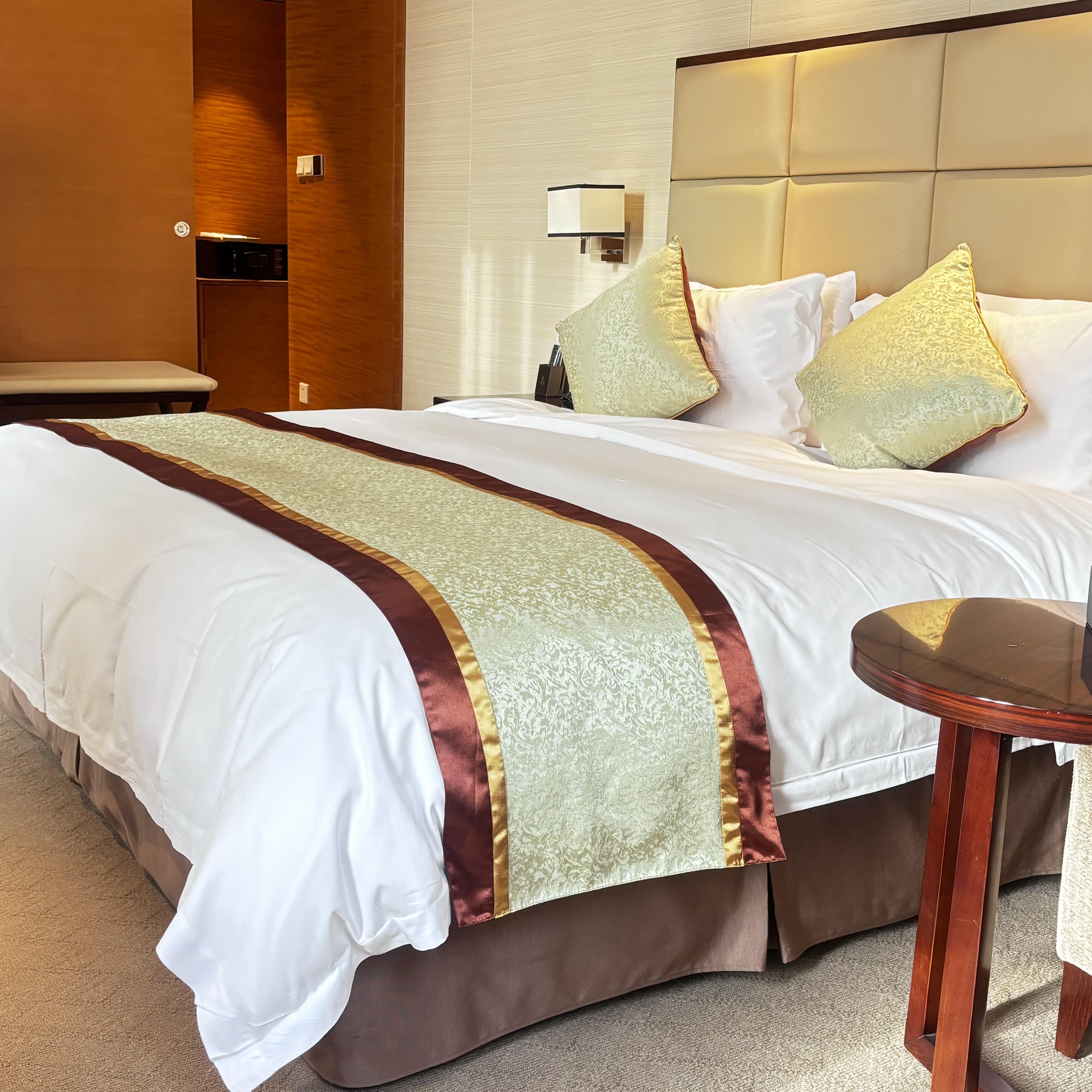 金陵萌宠大床房