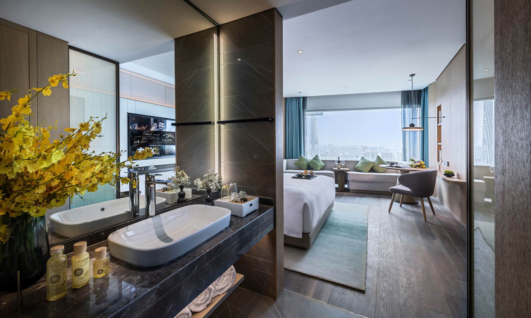 江景雅梦大床房（联动式）