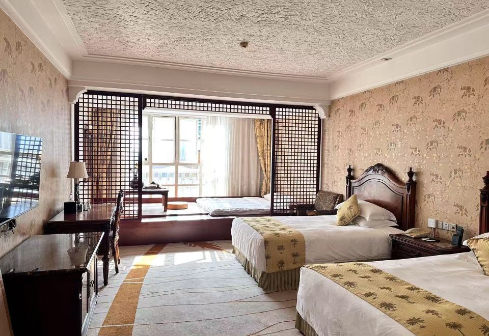 榻榻米亲子家庭房