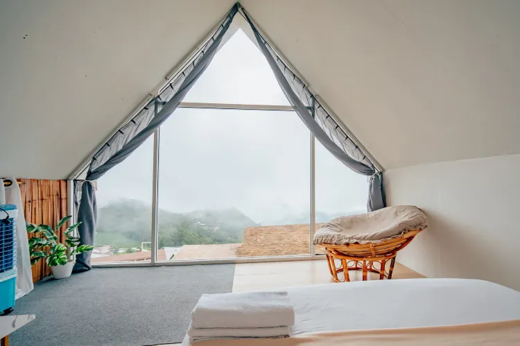 บ้านตะวัน