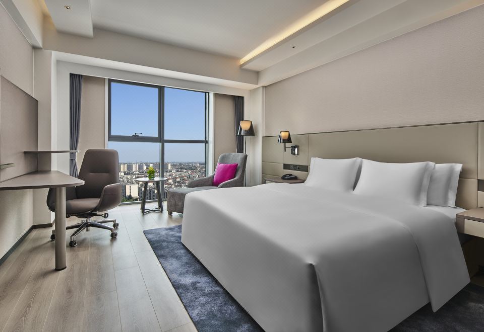 高级大床房（高楼层）