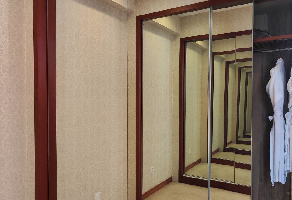 附楼双卧豪华套房