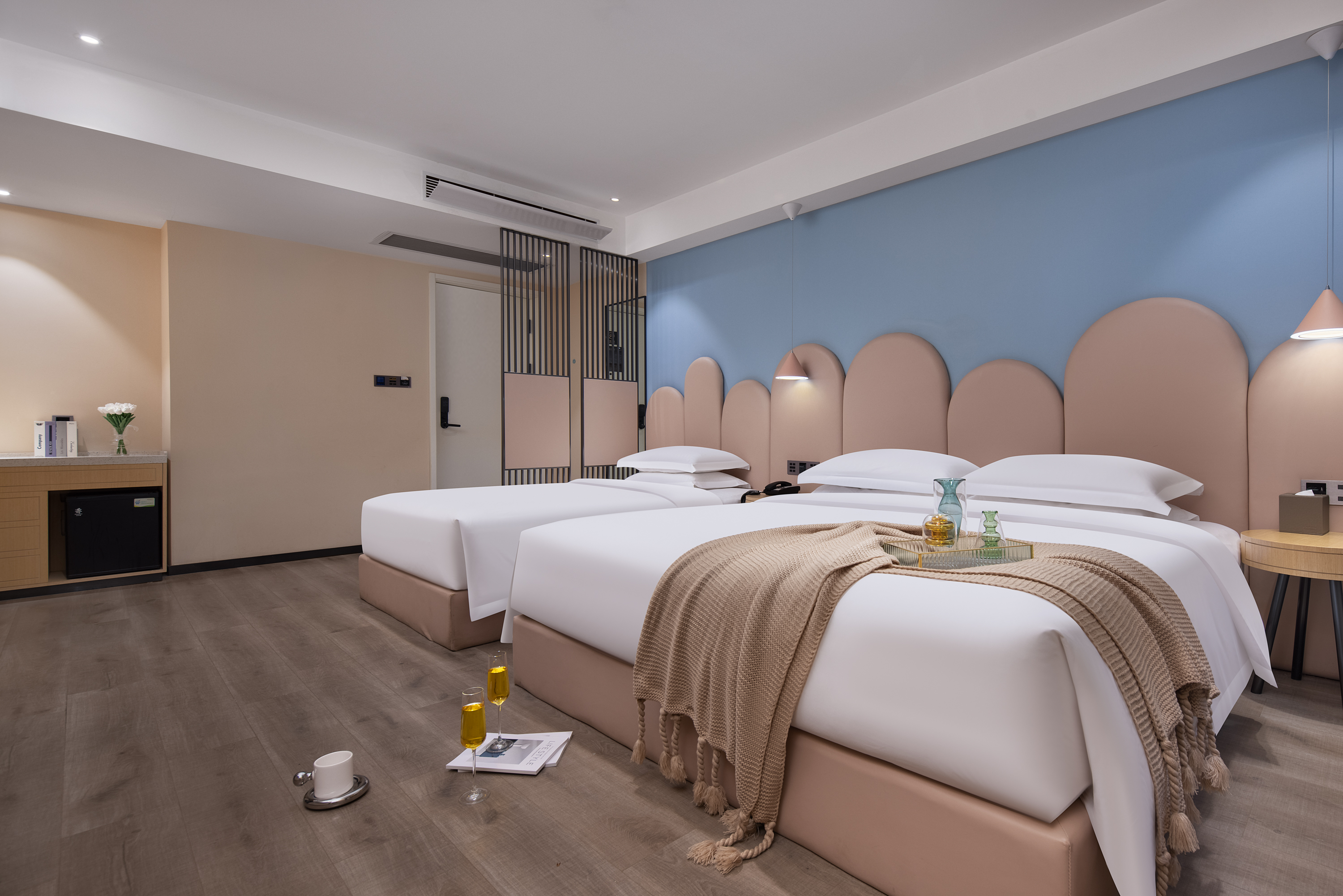 馨雅亲子房（小童帐篷+超大衞浴化粧间+智能客控）