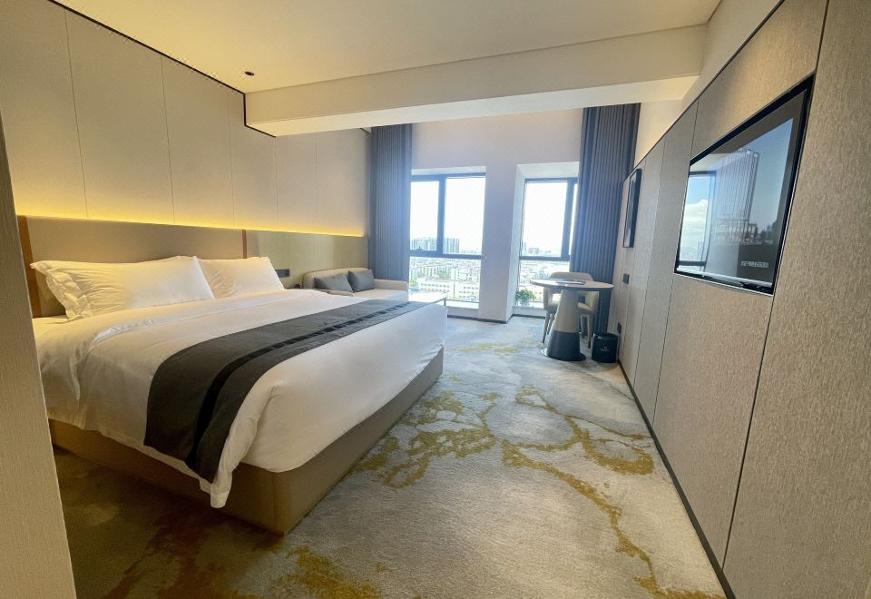 Dejin Garden Hotel (Shenzhen International Convention and Exhibition Center)Deluxe Queen Bed Room