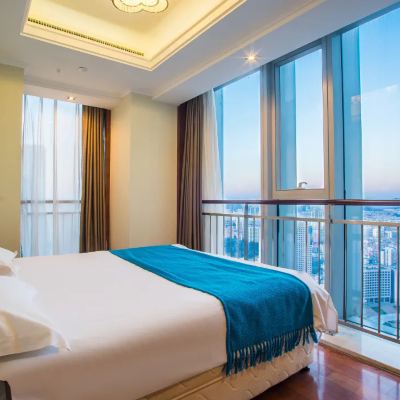 市景陽光雙臥套房（兩室雙廳一衛）（冰箱+洗衣機） 汐悅飯店公寓（青島五四廣場店）優惠