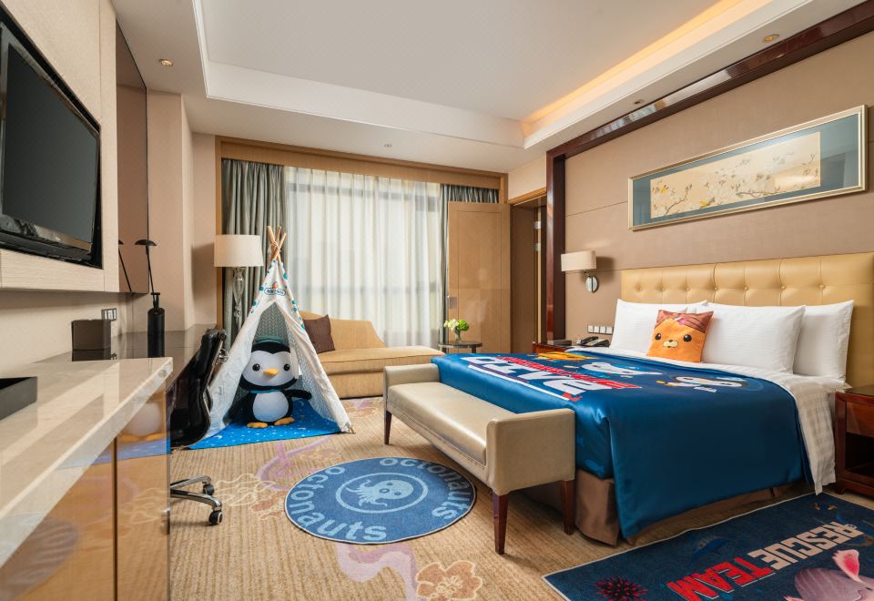 亲子连通房（杜拉维特衞浴+金可儿床垫+超大豪华浴缸）