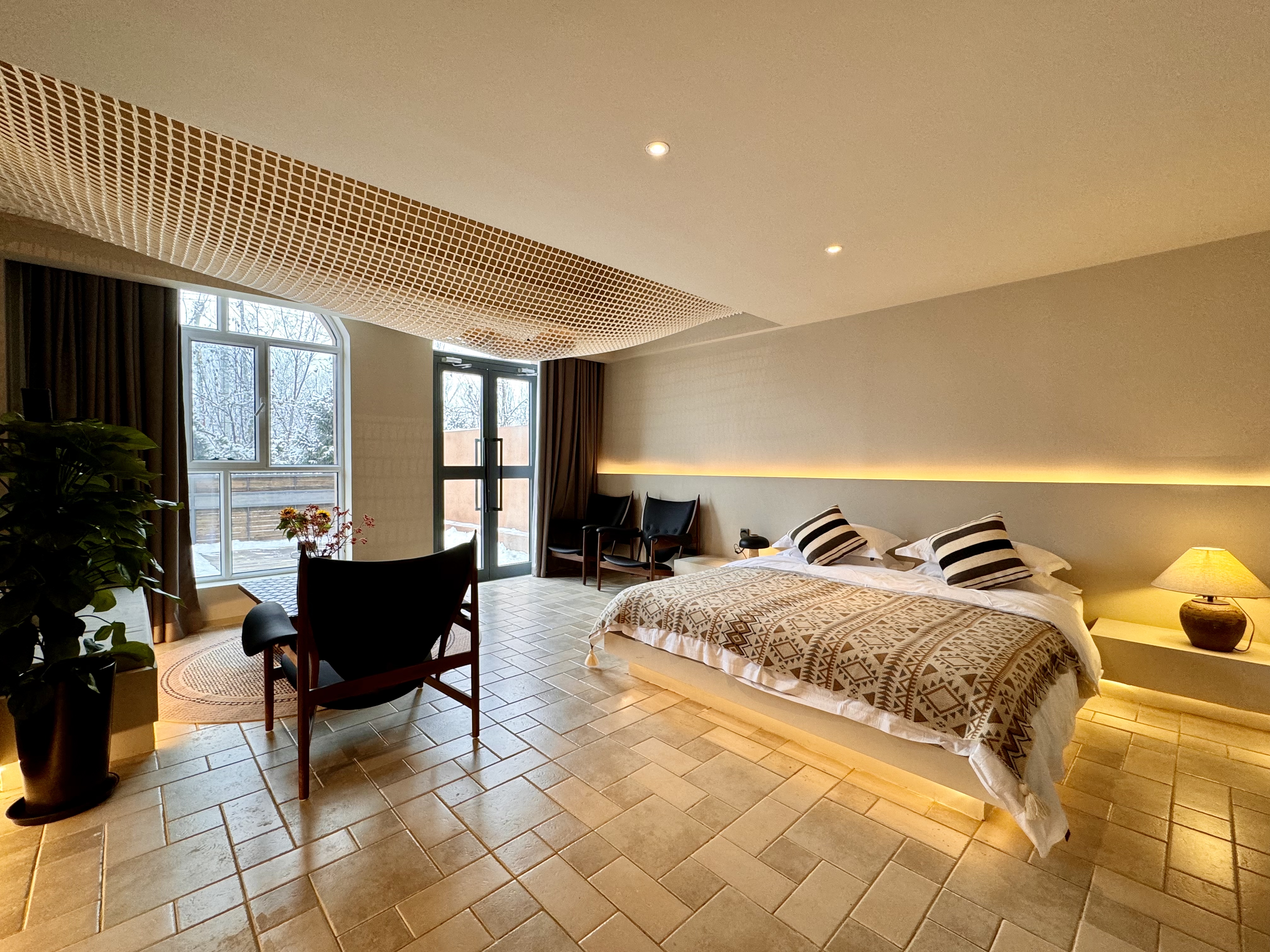 温馨套房（智能助眠乳胶床垫+深度睡眠）