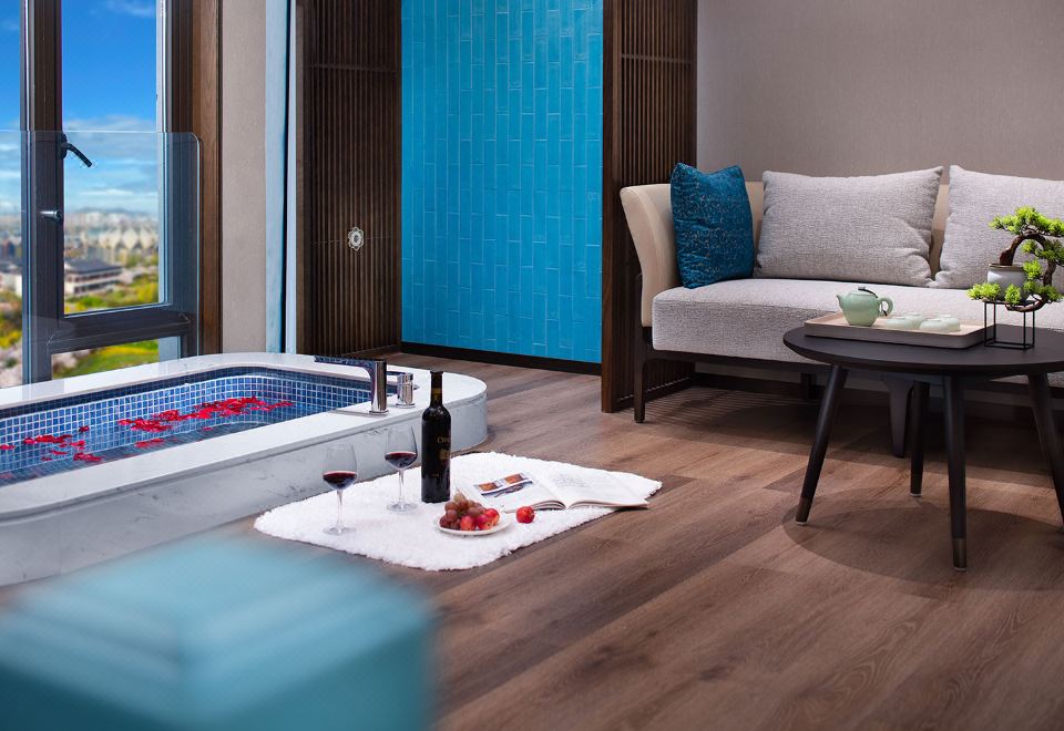 行政温泉亲子四床房（带上下铺）