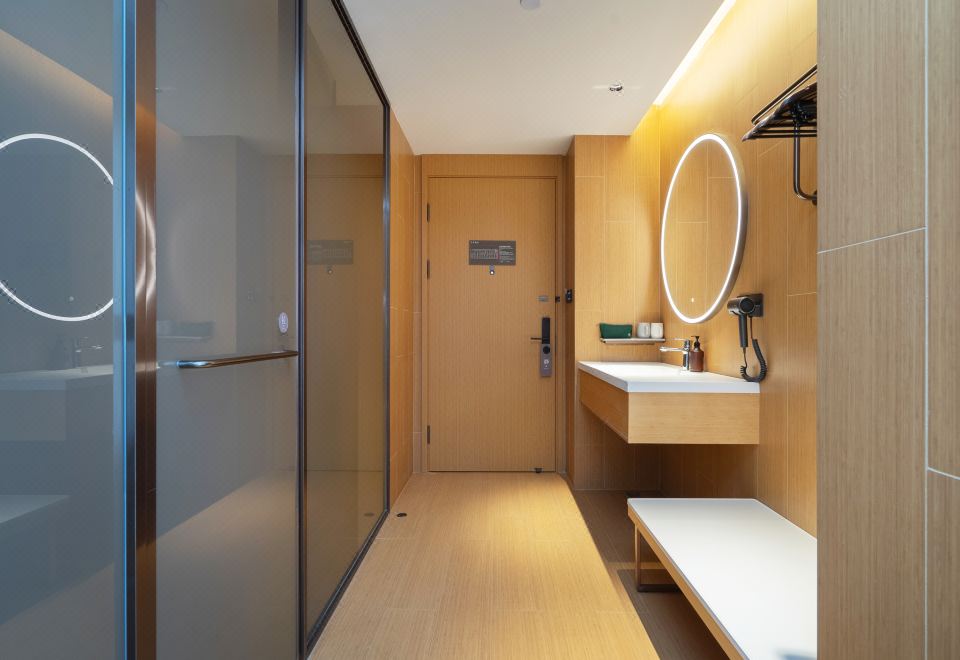 大床房（公园观景，睡个好觉）