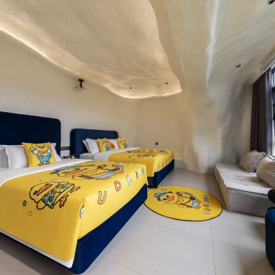 汐岸·洞穴影院主題親子房【全景落地窗+零壓乳膠床墊+mini冰箱+氛圍浴缸】 西雙版納汐嶼酒店（告莊星光夜市店）優惠