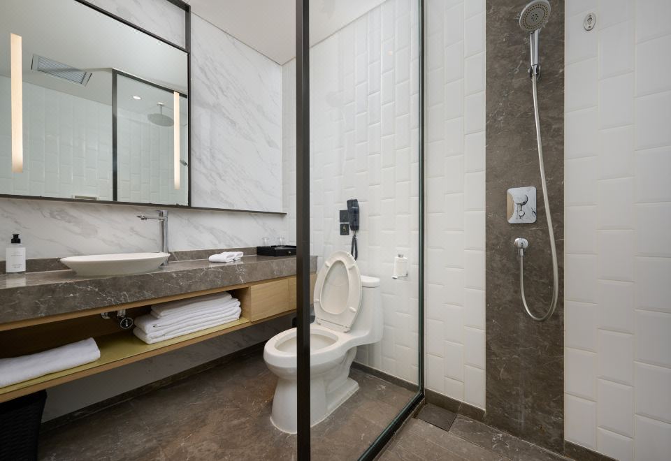 Empark Grand Hotel KunmingStandard 2-bed Room