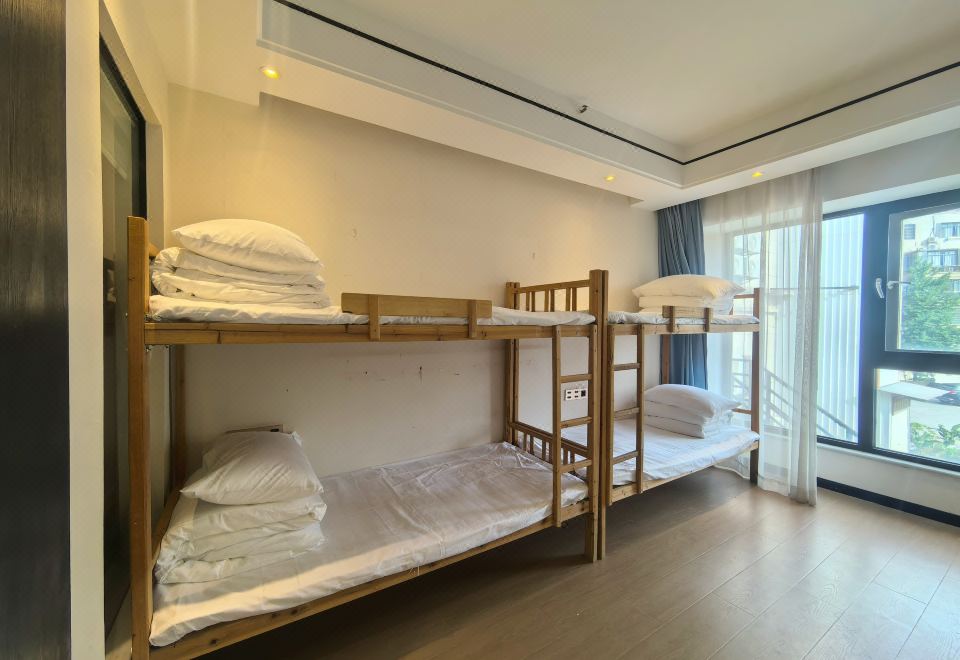 Begonia Garden HotelDormitory - 4-Person Occupancy (Room Rate Calculated Per Person, Females Only)