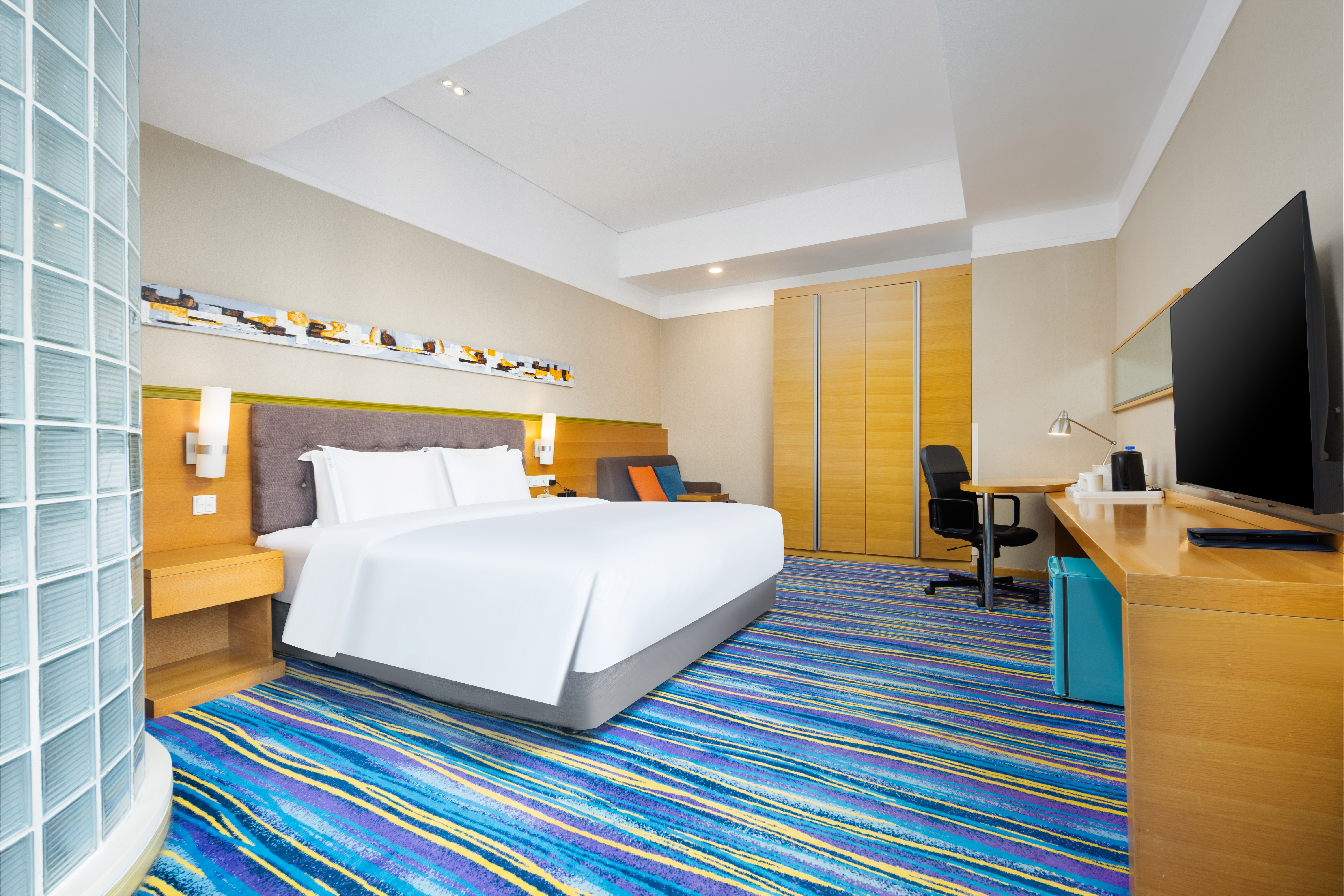 高级房 大床 更大面积