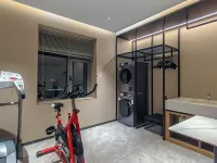 J oy· Light Hotel