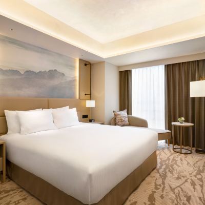 豪華特大床套房 富山希爾頓逸林飯店優惠