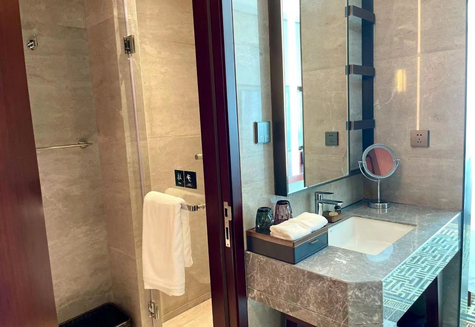 Century Huatian HotelExecutive Business Single Room