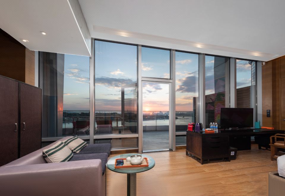 海景明星露臺房（面海露臺日落）