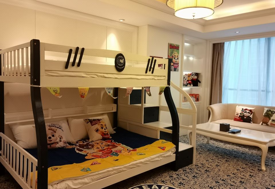 小熊尼奧親子套房