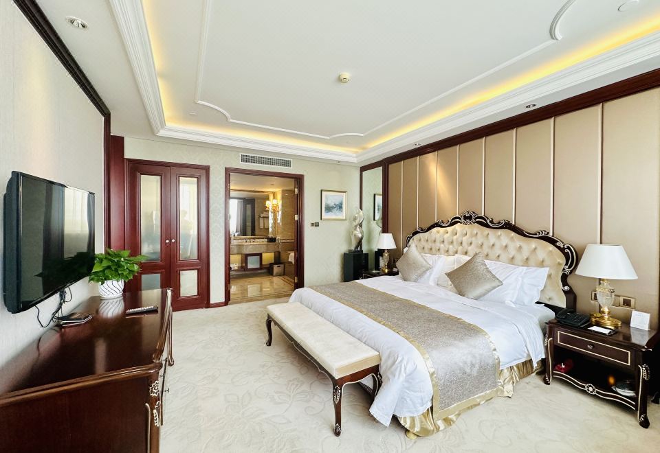 Howard Johnson Domando Plaza WulanchabuTraveler Family Suite