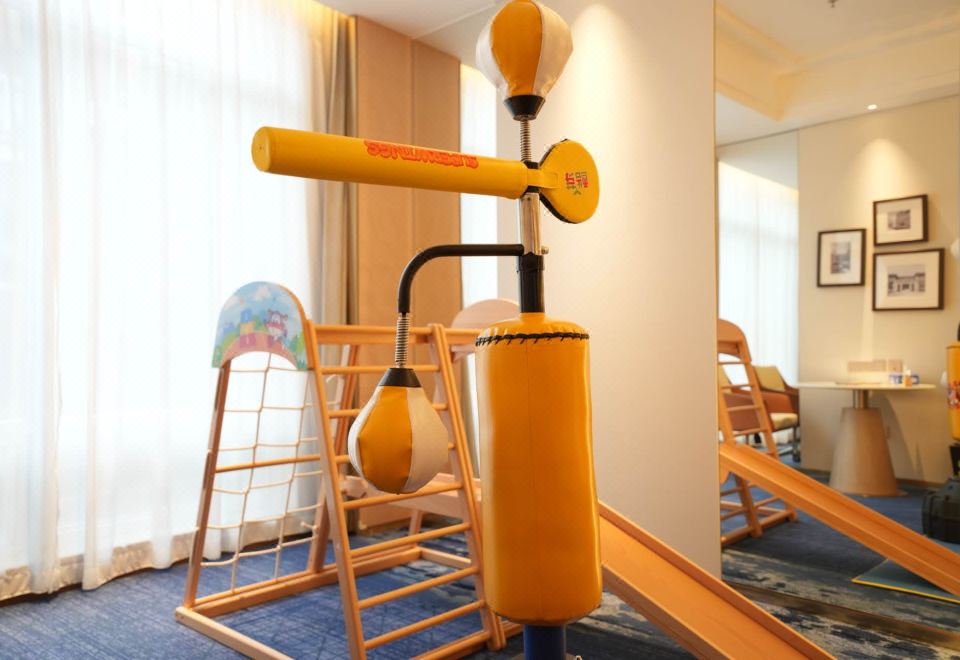 超级飞侠运动主题豪华亲子房