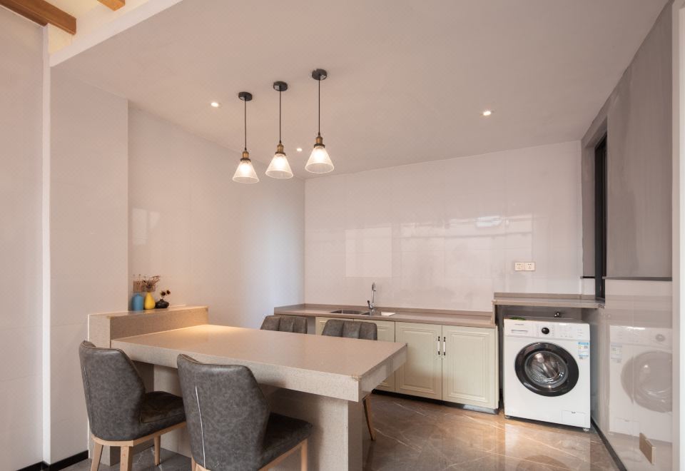 豪华温泉别墅4房A户型（带麻将+KTV）