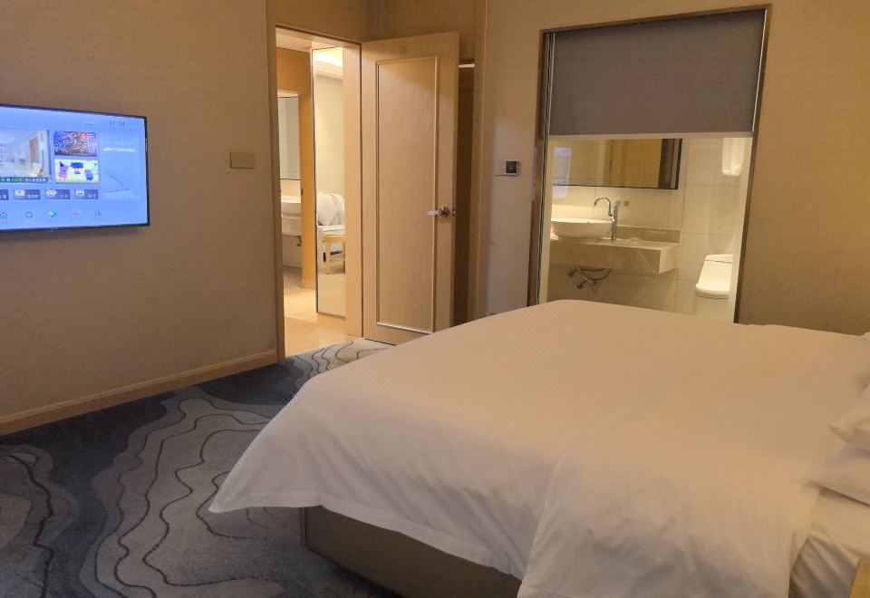 Vienna Hotel (Longhui Bus Terminal)Deluxe Suite