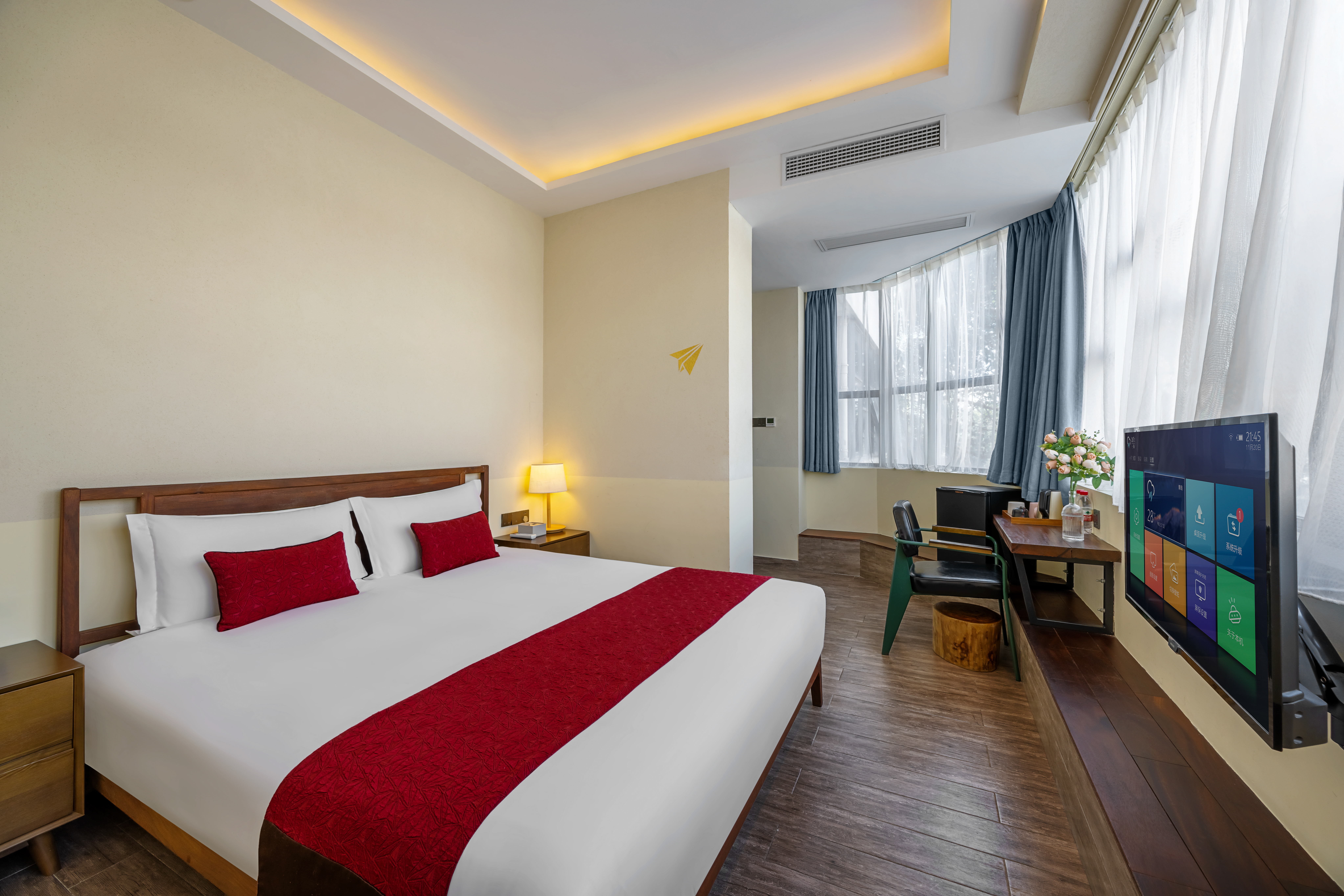 园景大床房（高品质床品+舒压床垫）