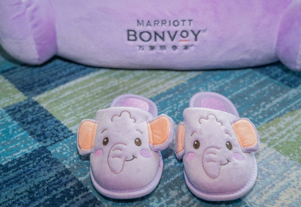 诺亚的丛林探险主题亲子房