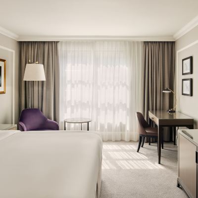 Deluxe King Room Hyatt Regency London - the Churchill Promo Code