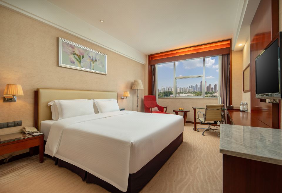 Tianchimel HotelDeluxe Queen Room