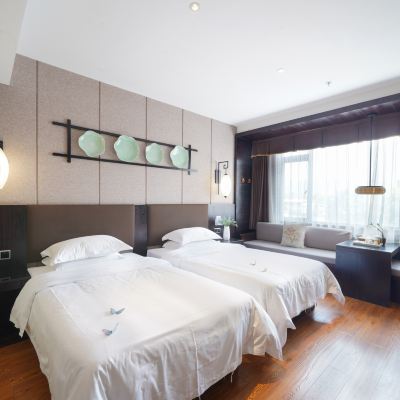 璞邸·商旅雙人房|VIP高清電視+晚安乳膠床墊+零壓助眠 水晶璞邸飯店（景德鎮陶溪川店）優惠