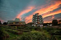 Hôtel-Spa L'EssenCiel - Domaine du Château des Pères Hoteles en 
