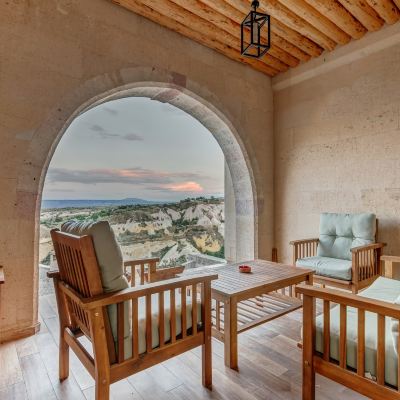 One-Bedroom Suite with Balcony Taskonaklar Promo Code