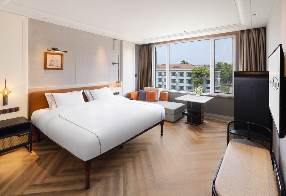 SeaView Garden Hotel QingdaoNorth-Facing Esteemed Double Bed Room